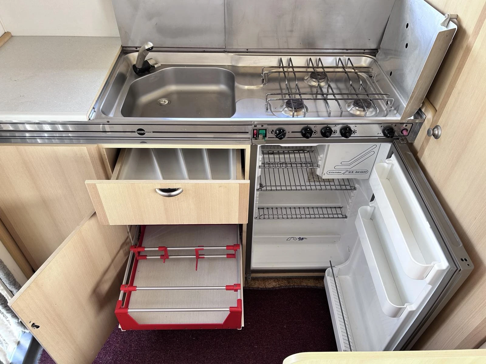  Burstner Club | Mobile.bg   12