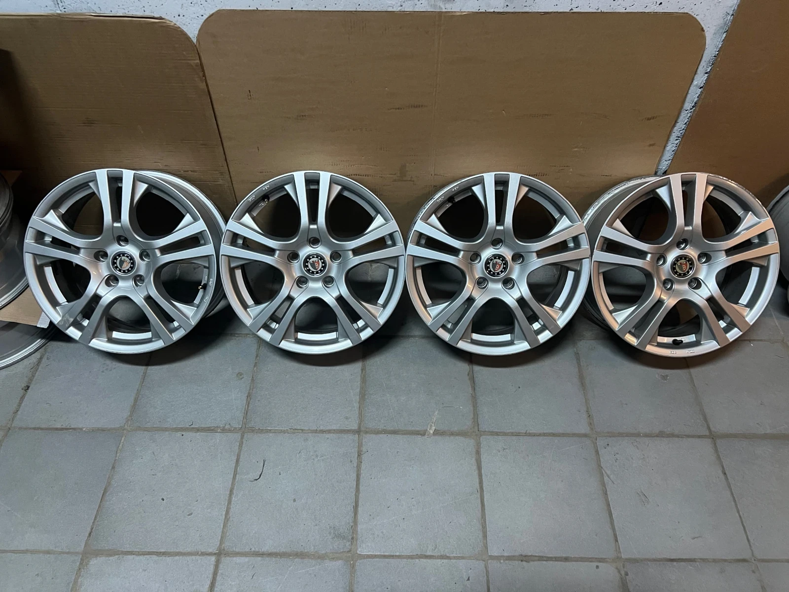 Джанти, снимка 4 - Гуми и джанти - 54103818