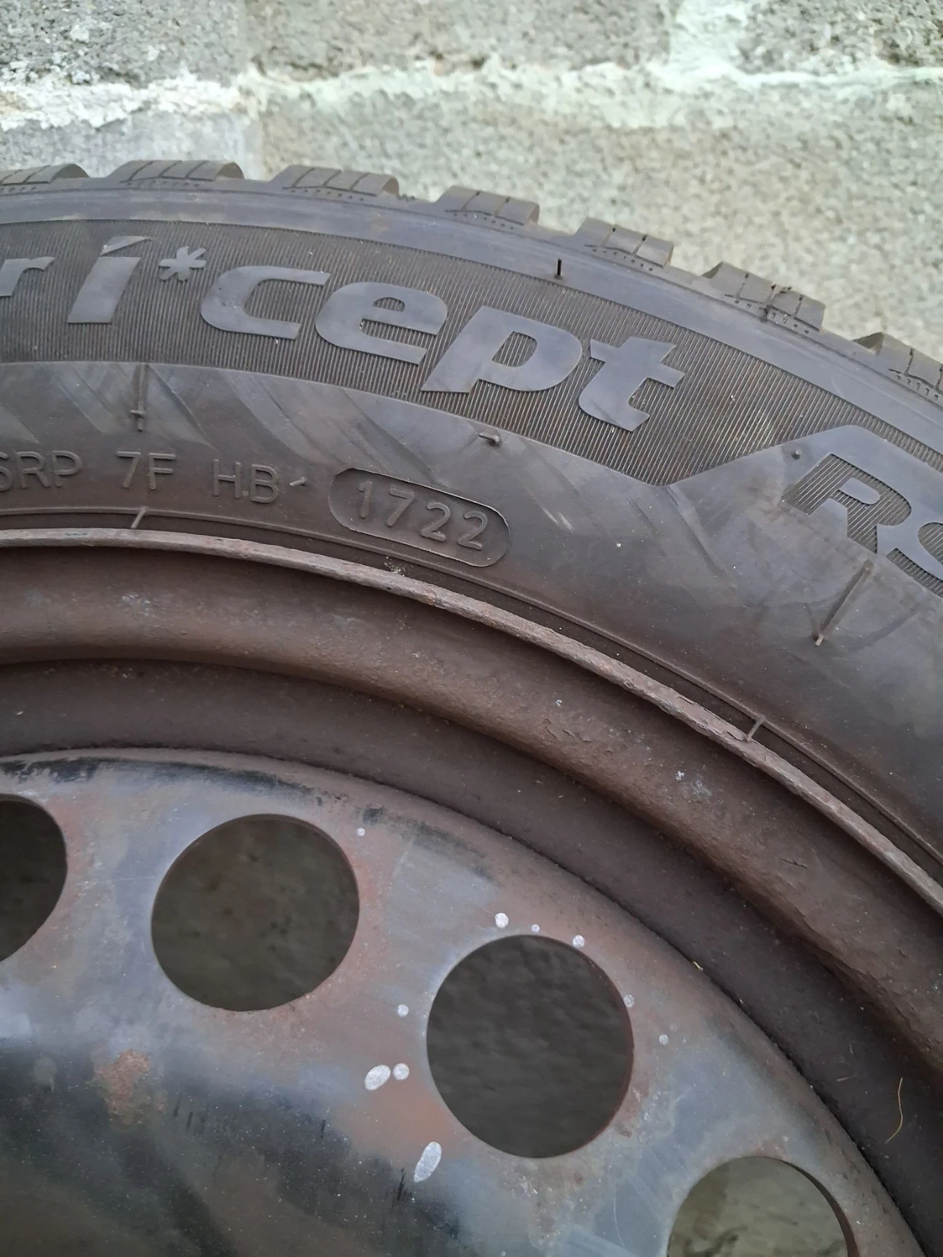 Гуми с джанти Hankook 205/55R16, снимка 4 - Гуми и джанти - 55958239