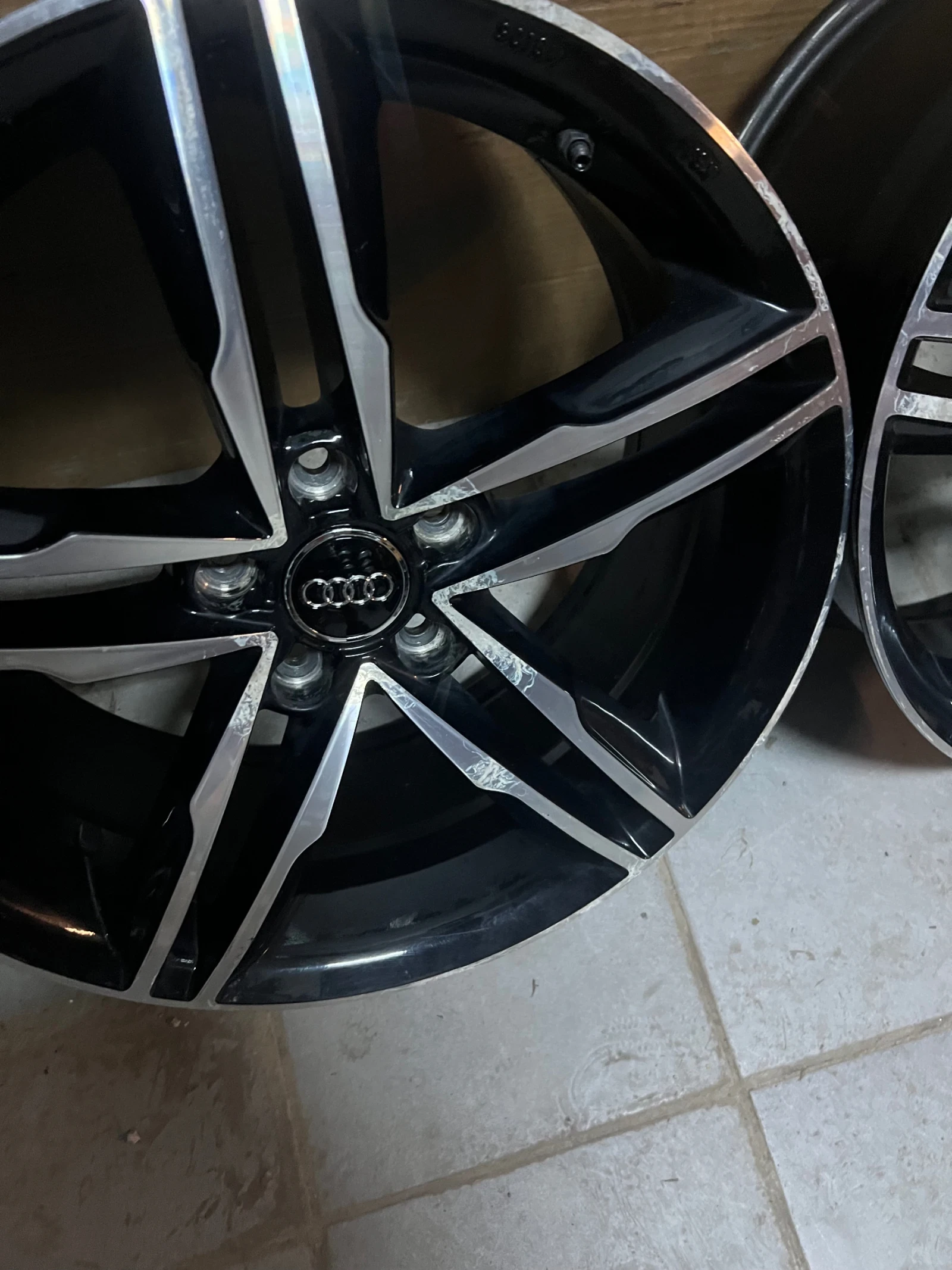 ������ | Mobile.bg � ����������� 11