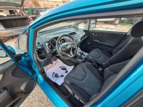 Honda Jazz 1.4i КЛИМАТРОНИК, ПОДГРЕВ НА СЕДАЛКИ , снимка 13