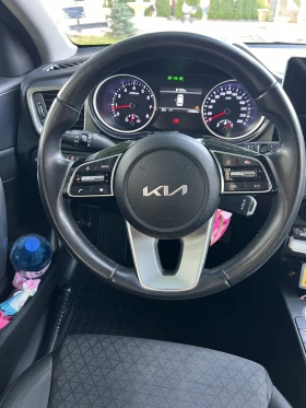 Kia Ceed 1.5 Turbo  | Mobile.bg    11