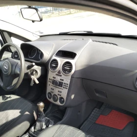 Обява за продажба на Opel Corsa 1, 2 клима ~3 600 лв. - изображение 4