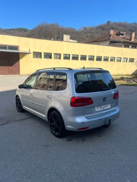 VW Touran 1.6 TDI - 5300 € / 10365.90 лв. - 25526491 4