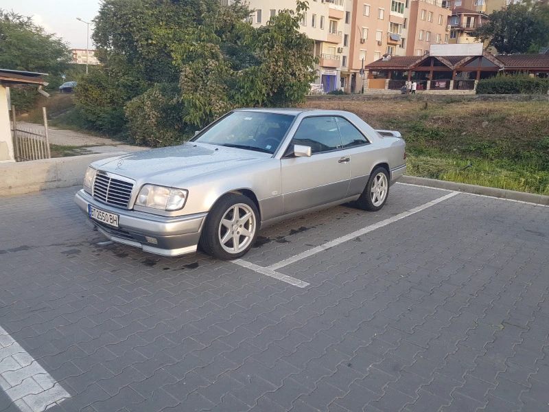 Mercedes-Benz 124, снимка 1 - Автомобили и джипове - 47416363