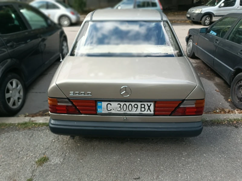 Mercedes-Benz 124 200 disel, снимка 2 - Автомобили и джипове - 47408792