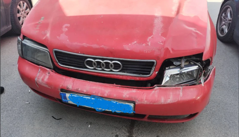 Audi A4 TDI, снимка 2 - Автомобили и джипове - 47425504