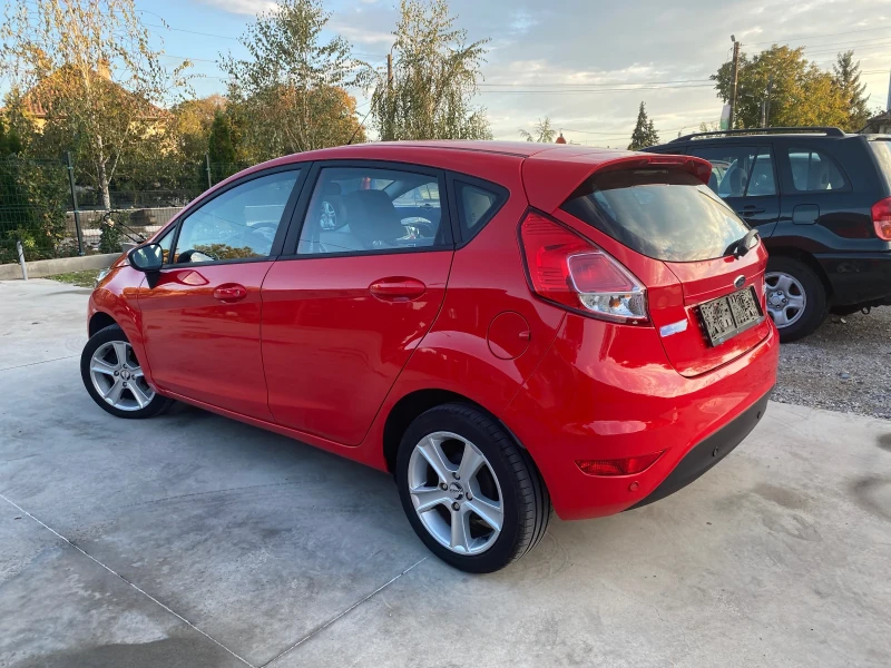 Ford Fiesta 1.0 Eco КАТО НОВ!, снимка 2 - Автомобили и джипове - 47525259