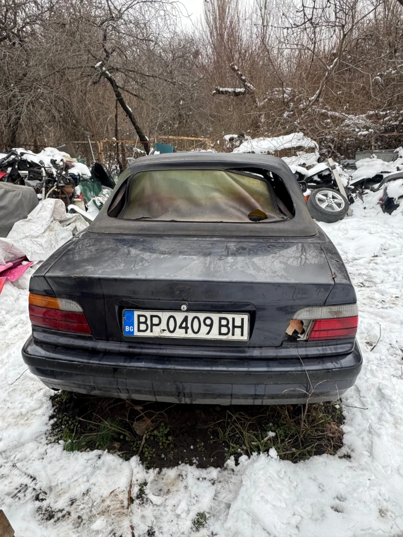 BMW 318, снимка 3 - Автомобили и джипове - 49203674