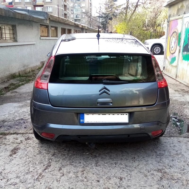 Citroen C4, снимка 2 - Автомобили и джипове - 49606268