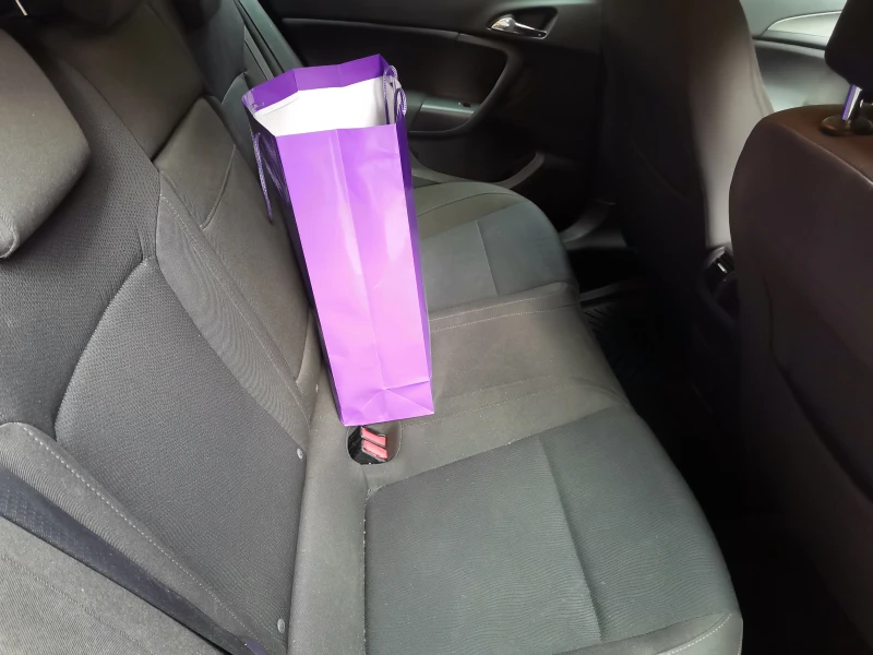 Opel Insignia, снимка 6 - Автомобили и джипове - 51049330