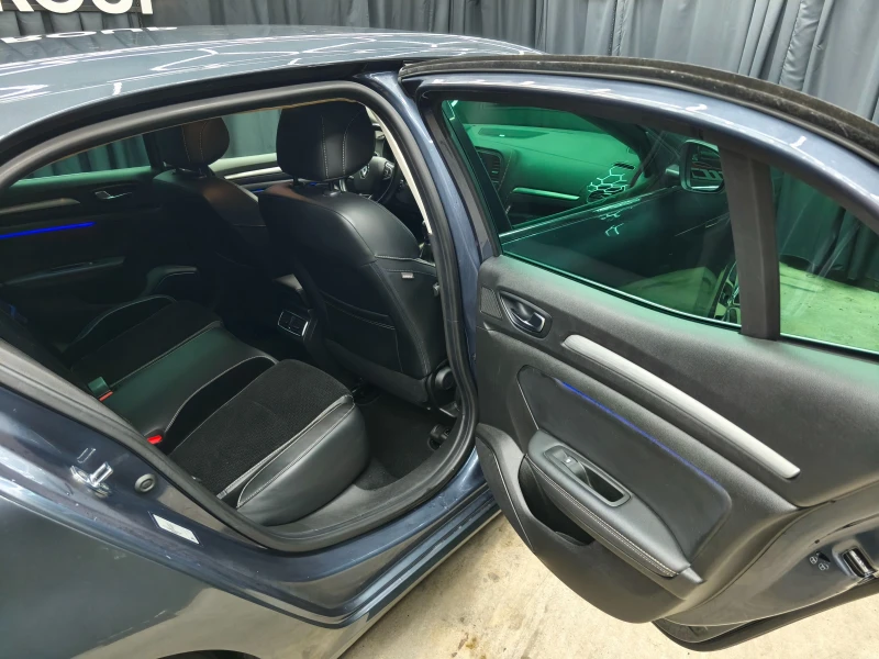 Renault Megane 1.2T 6c.k * NAVI* CAM* FULL LED* , снимка 10 - Автомобили и джипове - 52040230