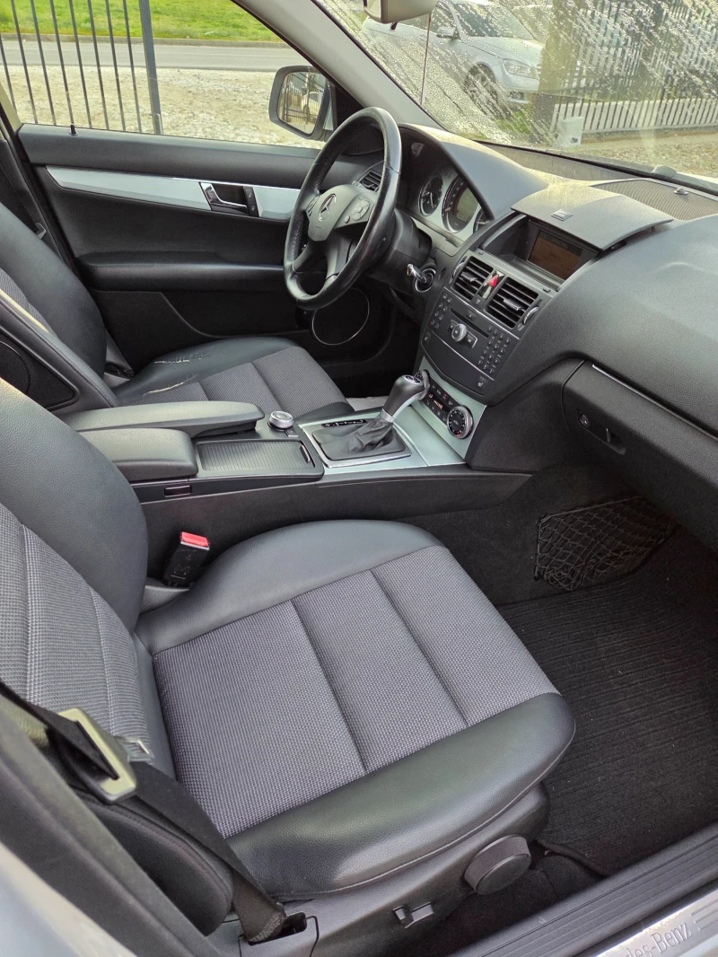 Mercedes-Benz C 220 2.2 сdi 170 k.c Avangarde , снимка 9 - Автомобили и джипове - 52163324