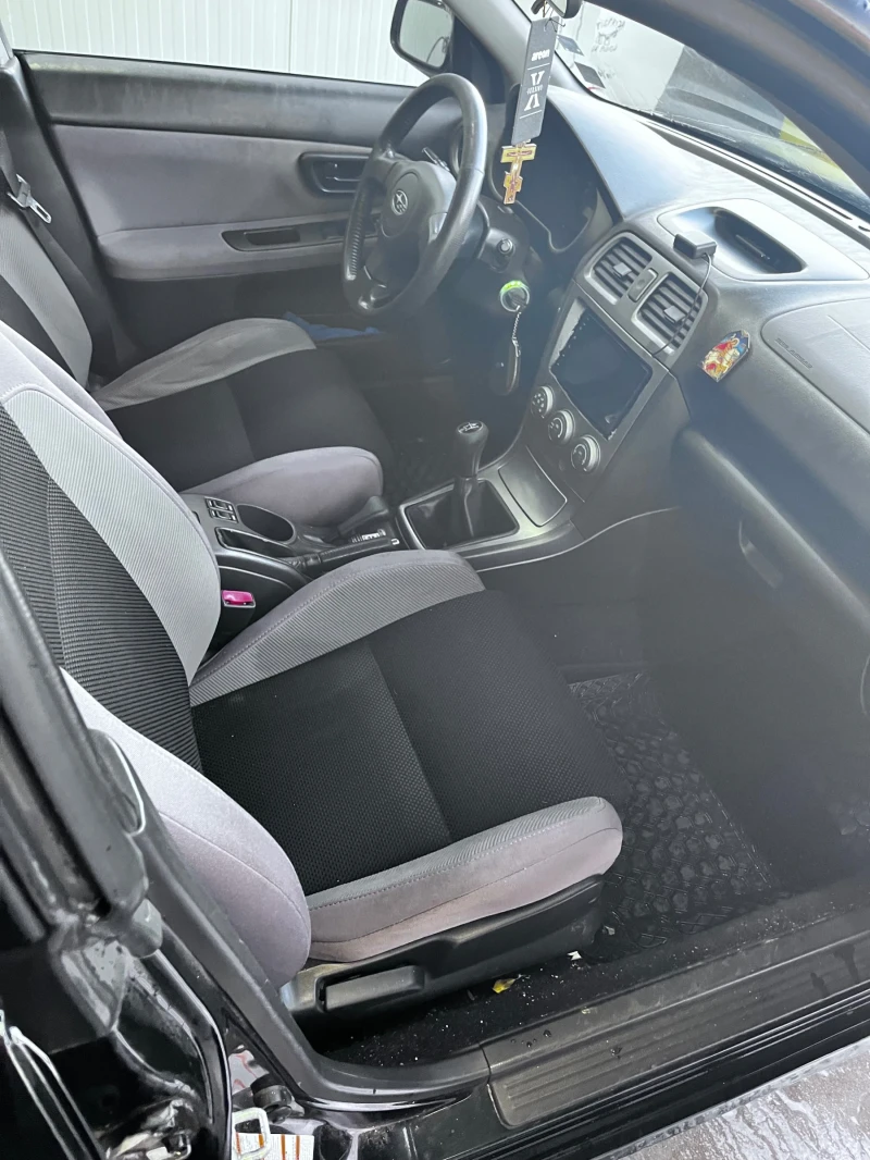 Subaru Impreza 2.0R, снимка 10 - Автомобили и джипове - 52495449