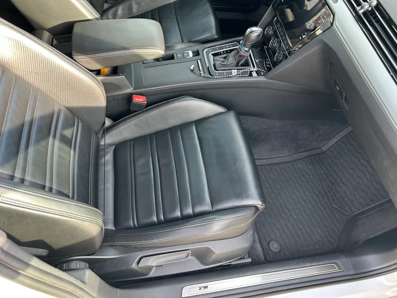 VW Passat R LINE, снимка 11 - Автомобили и джипове - 52539689