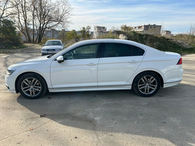 VW Passat R LINE, снимка 5 - Автомобили и джипове - 52539689