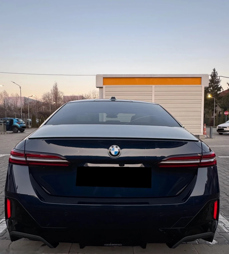 BMW 520 xDrive M-Sport , снимка 3 - Автомобили и джипове - 52622668