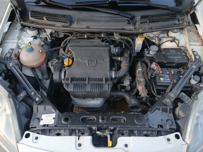 Fiat Bravo 1.4i Euro5A, снимка 15 - Автомобили и джипове - 53020696