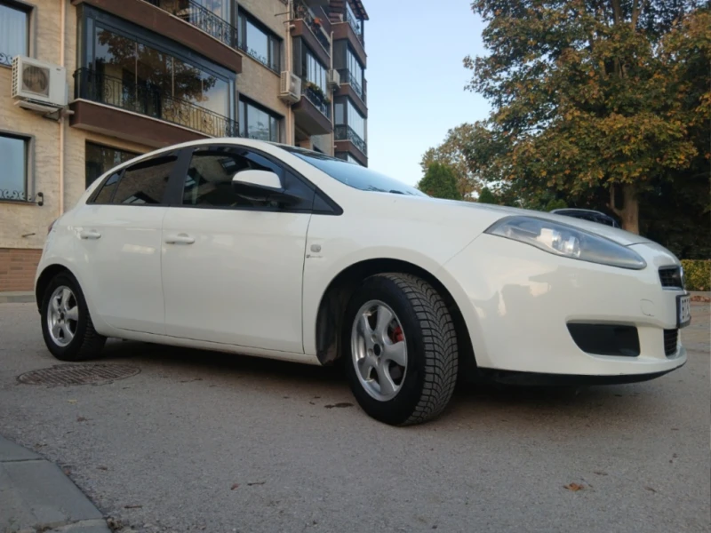 Fiat Bravo 1.4i Euro5A, снимка 7 - Автомобили и джипове - 53020696