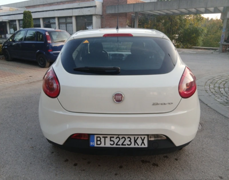 Fiat Bravo 1.4i Euro5A, снимка 10 - Автомобили и джипове - 53020696