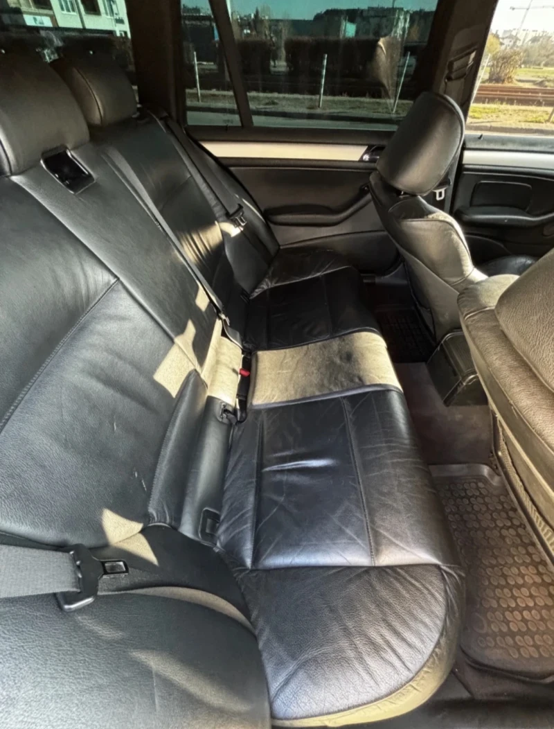 BMW 330 Xdrive, снимка 10 - Автомобили и джипове - 53042528