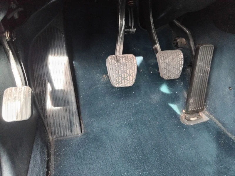 Mercedes-Benz E 220 W124, снимка 6 - Автомобили и джипове - 53488002