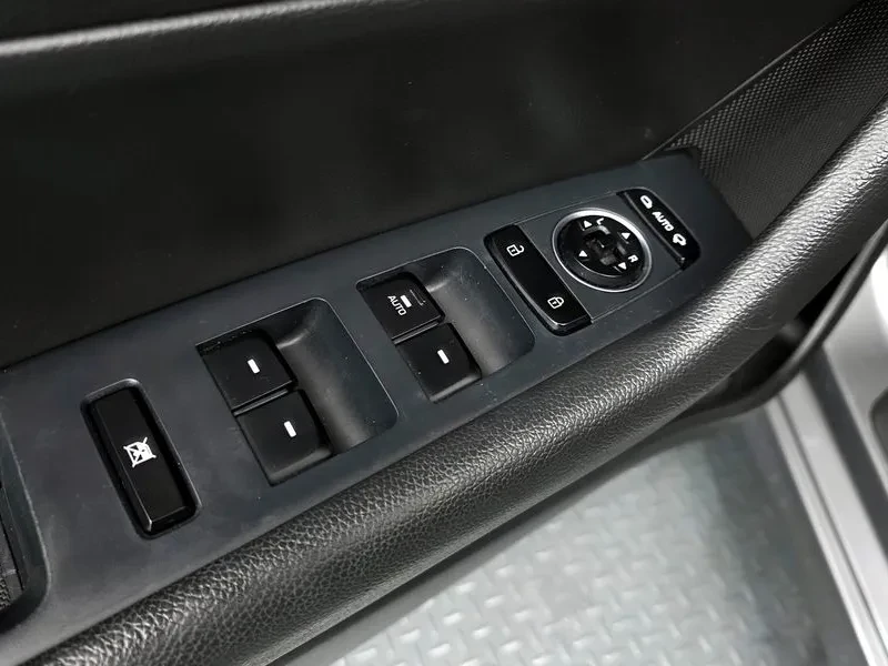 Hyundai Sonata 2.0 | Mobile.bg � ����������� 10