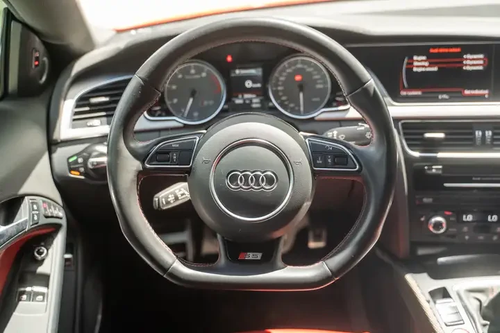 Audi S5 Technik| БЕЗ ИНЦ| РЪЧКА| B&O| NAVI| CARFAX| , снимка 12 - Автомобили и джипове - 54904969