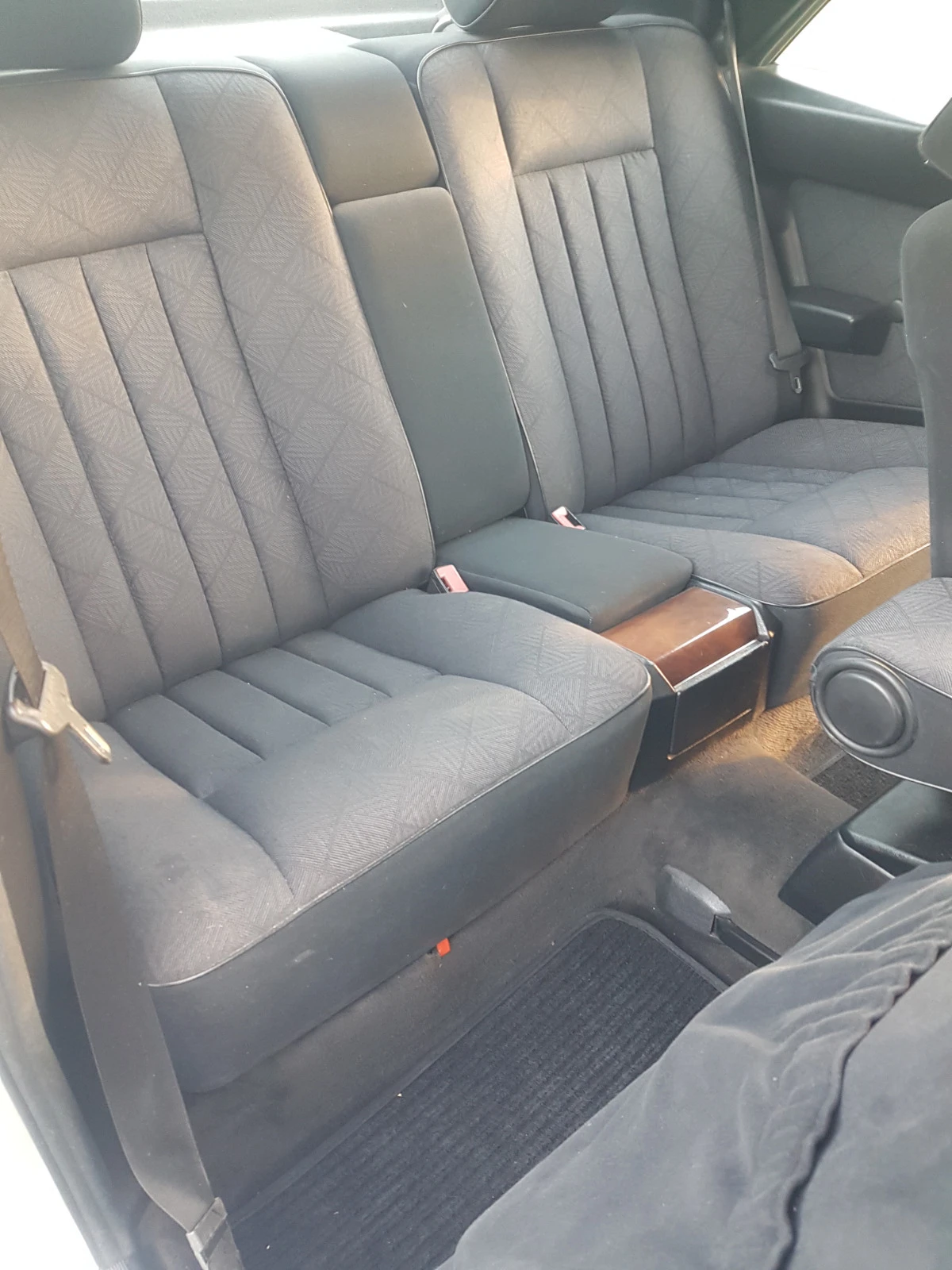 Mercedes-Benz 124 | Mobile.bg — изображение 13