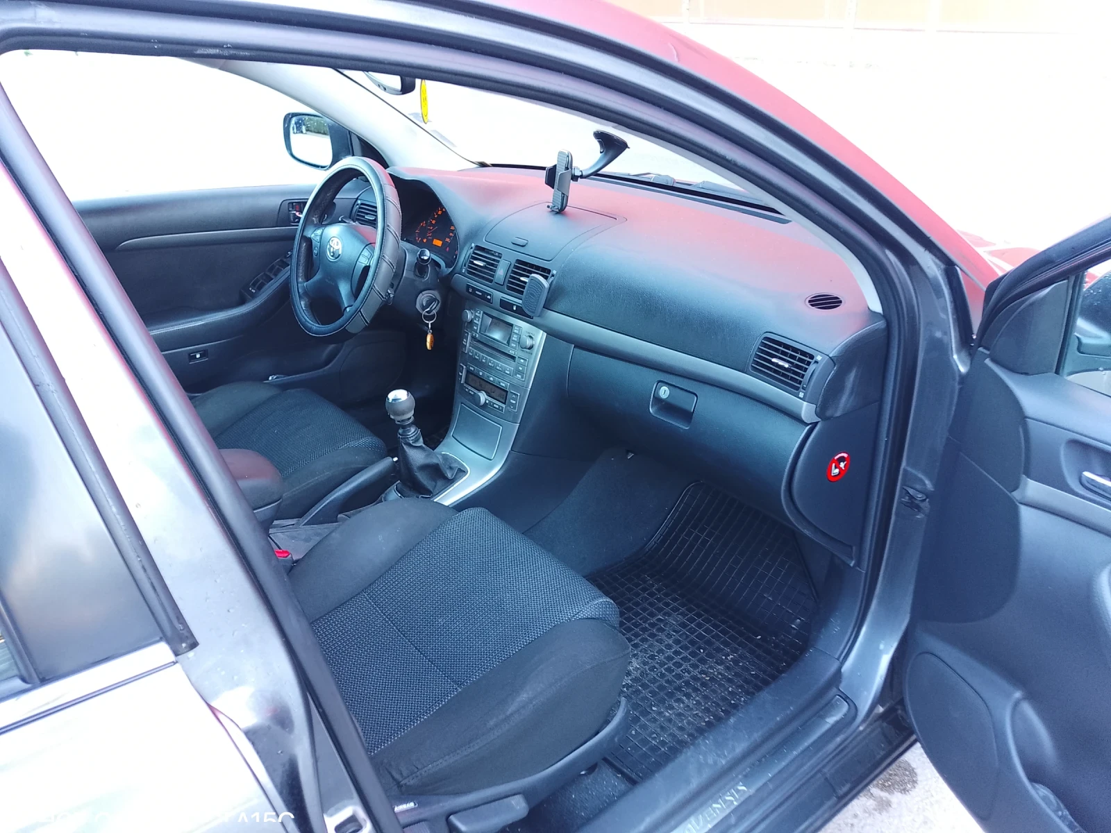Toyota Avensis 2.2D-4D 150K.C - изображение 5