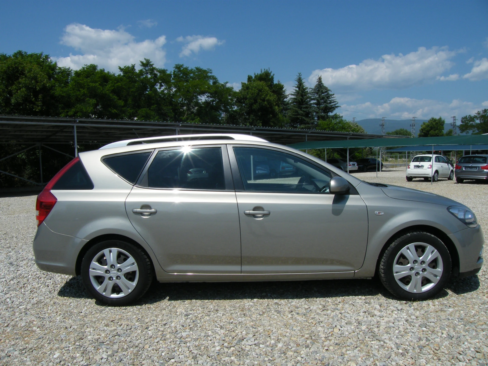 Kia Ceed 1.4i GAZ инжекцион - изображение 3