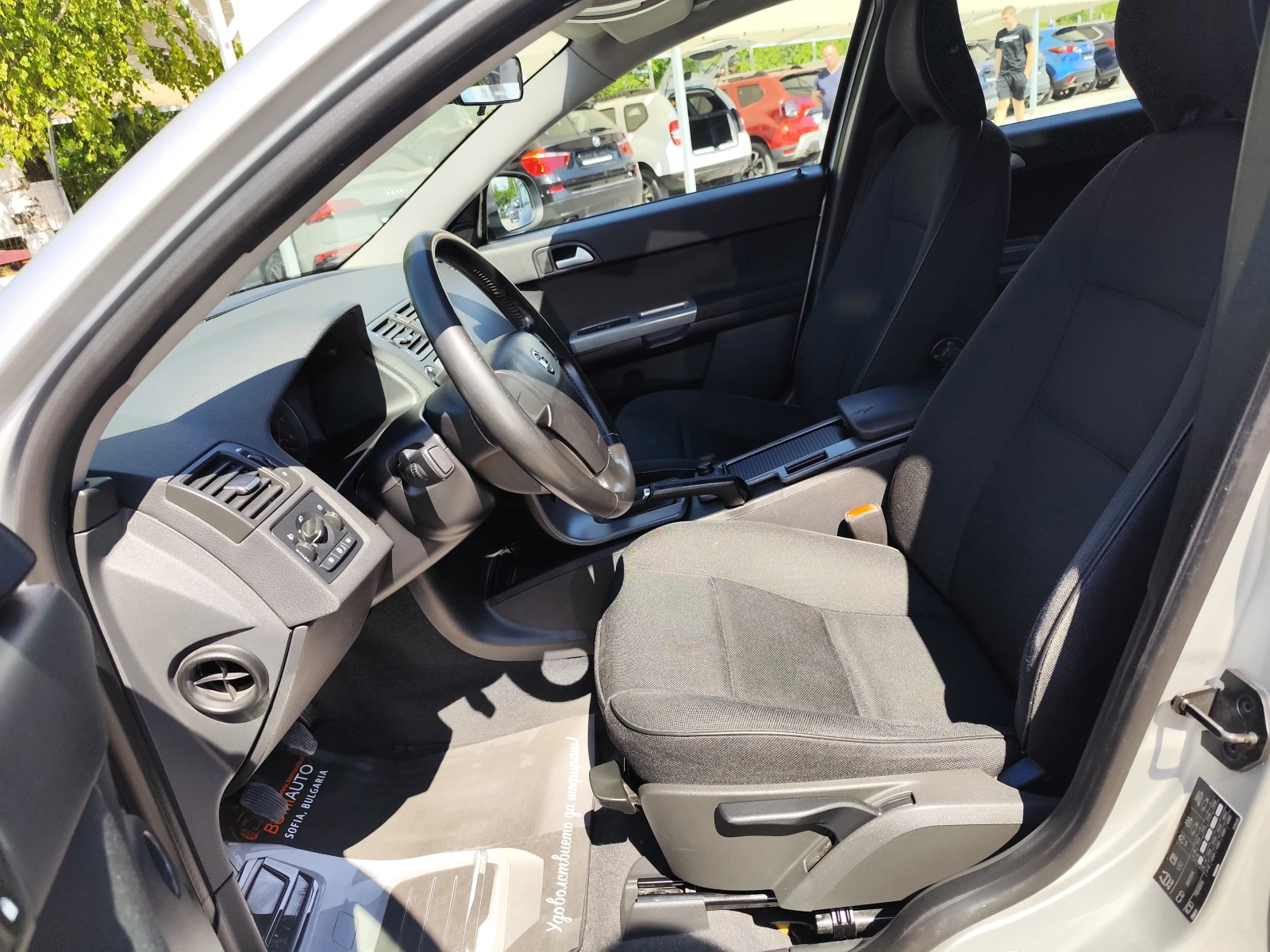 Volvo V50 1.6D* KLIMATRONIK*   - изображение 7