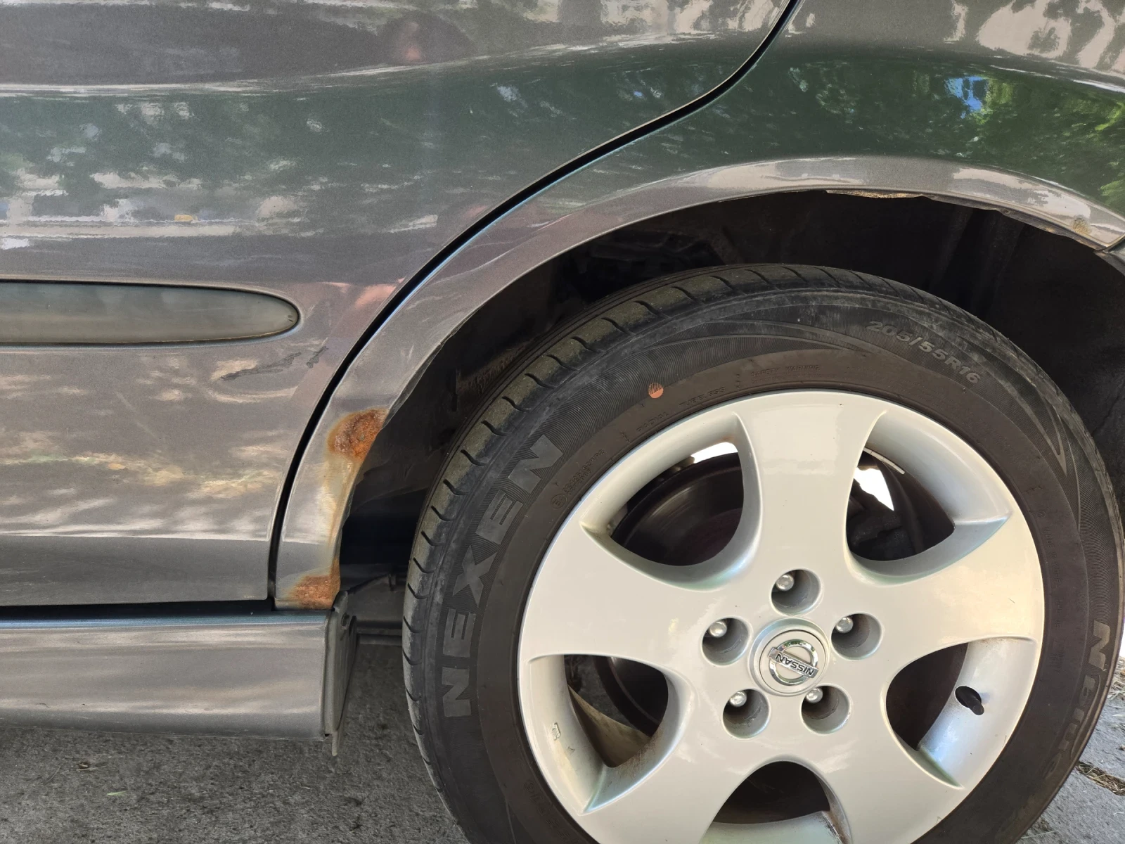 Nissan Almera tino Tino - изображение 10