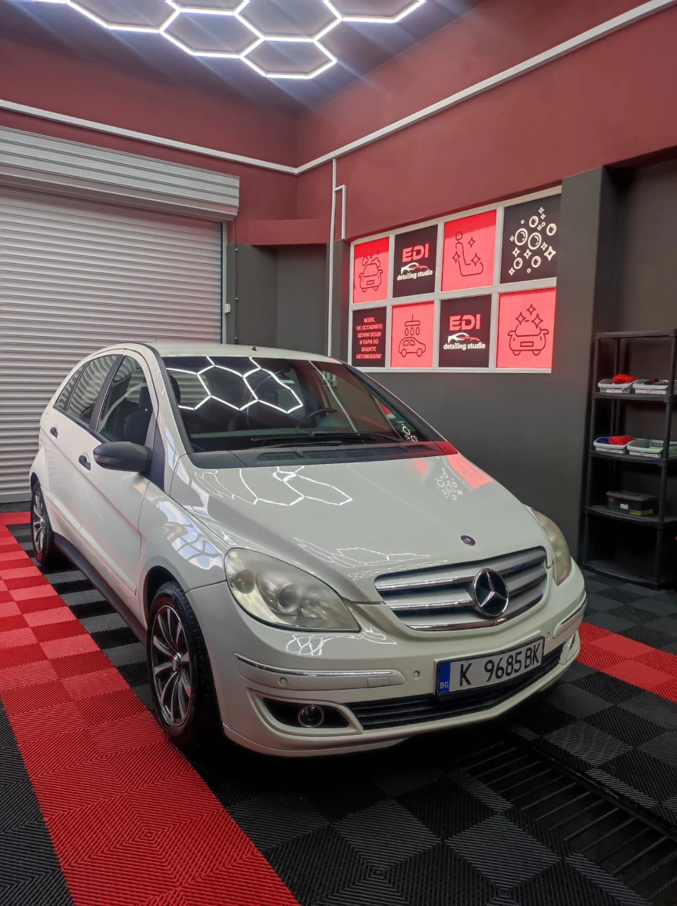 Mercedes-Benz B 180  - изображение 2