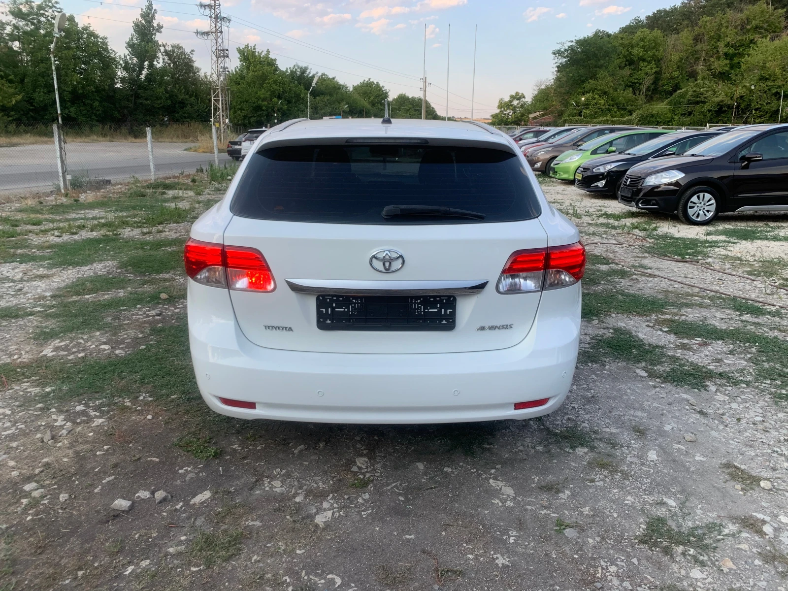 Toyota Avensis 2.0ШВЕЙЦАРИЯ - изображение 5