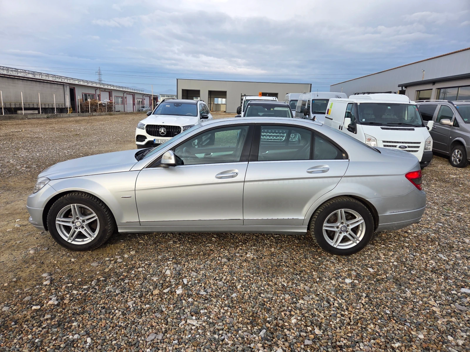 Mercedes-Benz C 220 2.2 сdi 170 k.c Avangarde  | Mobile.bg — изображение 4