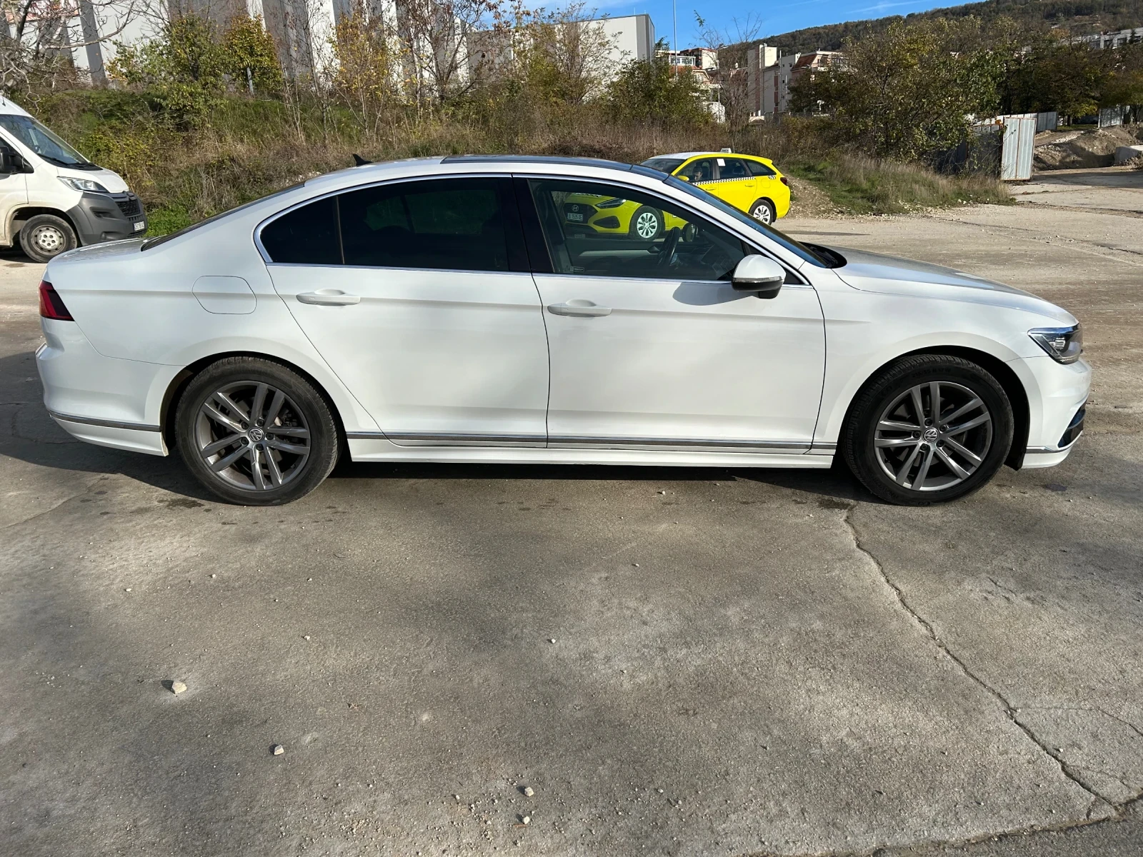 VW Passat R LINE | Mobile.bg   6