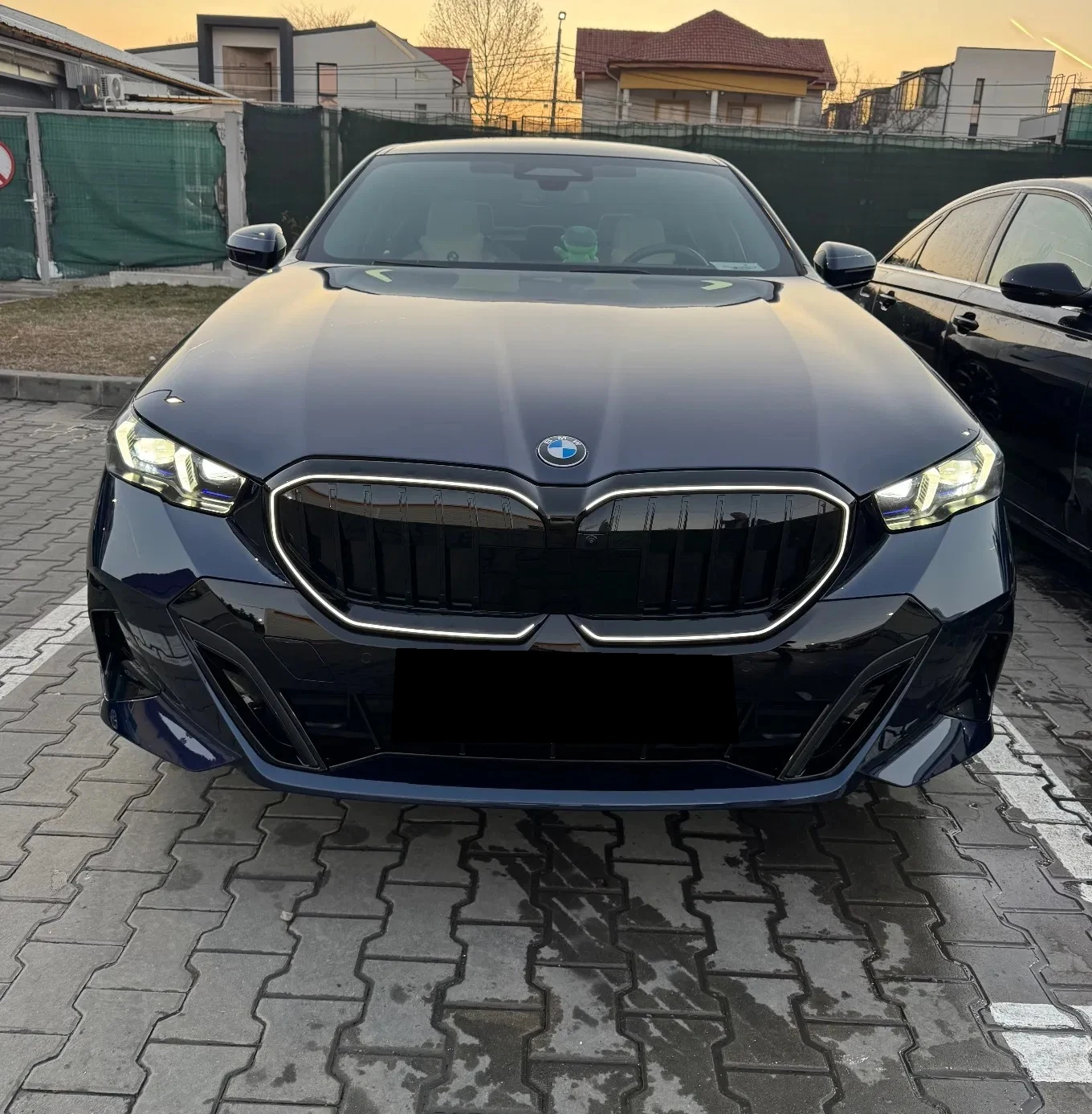 BMW 520 xDrive M-Sport  | Mobile.bg   1