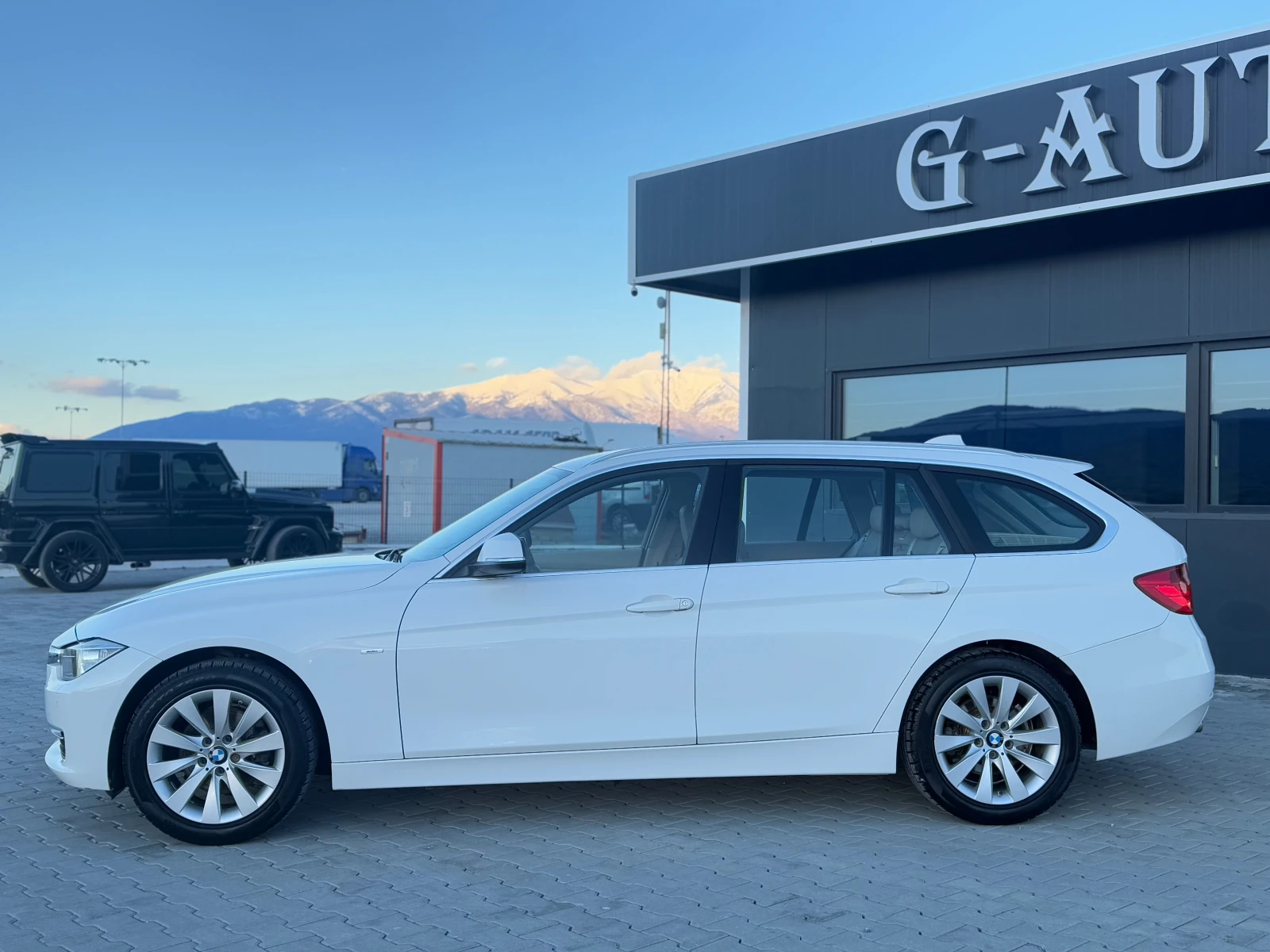 BMW 320 2.0xd Face lift Собствен лизинг !!! - изображение 8