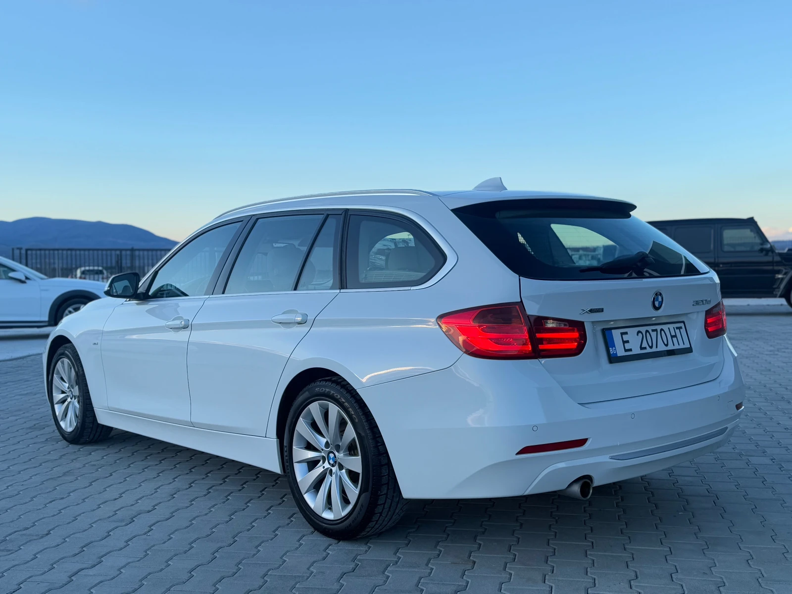 BMW 320 2.0xd Face lift Собствен лизинг !!! - изображение 7