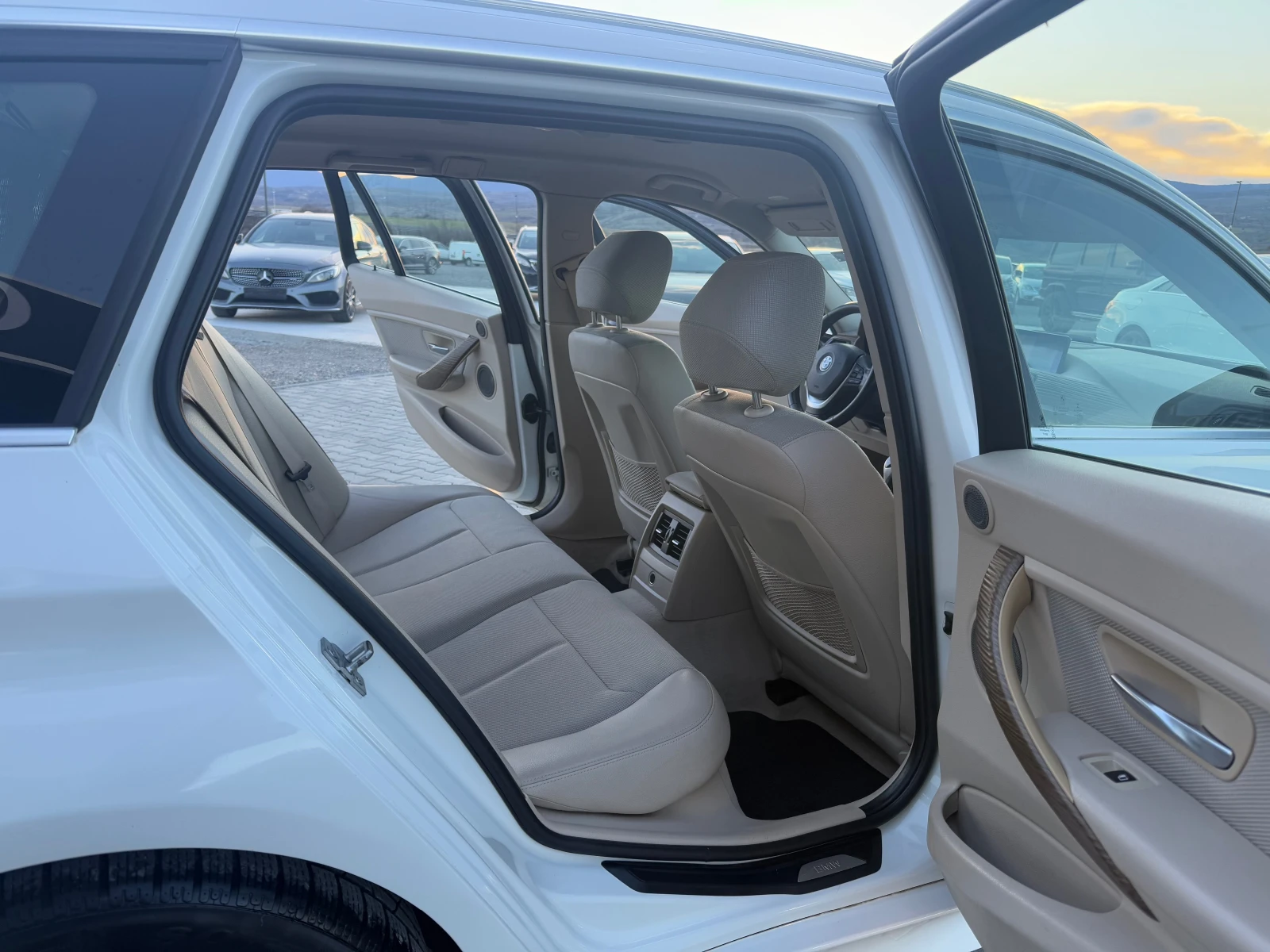 BMW 320 2.0xd Face lift �������� ������ !!! | Mobile.bg � ����������� 12