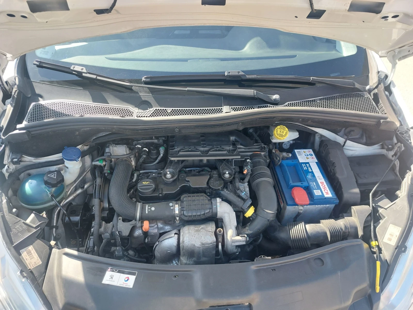 Peugeot 208 1.4d.68ks.N1 Обслужен, снимка 13 - Автомобили и джипове - 53774222