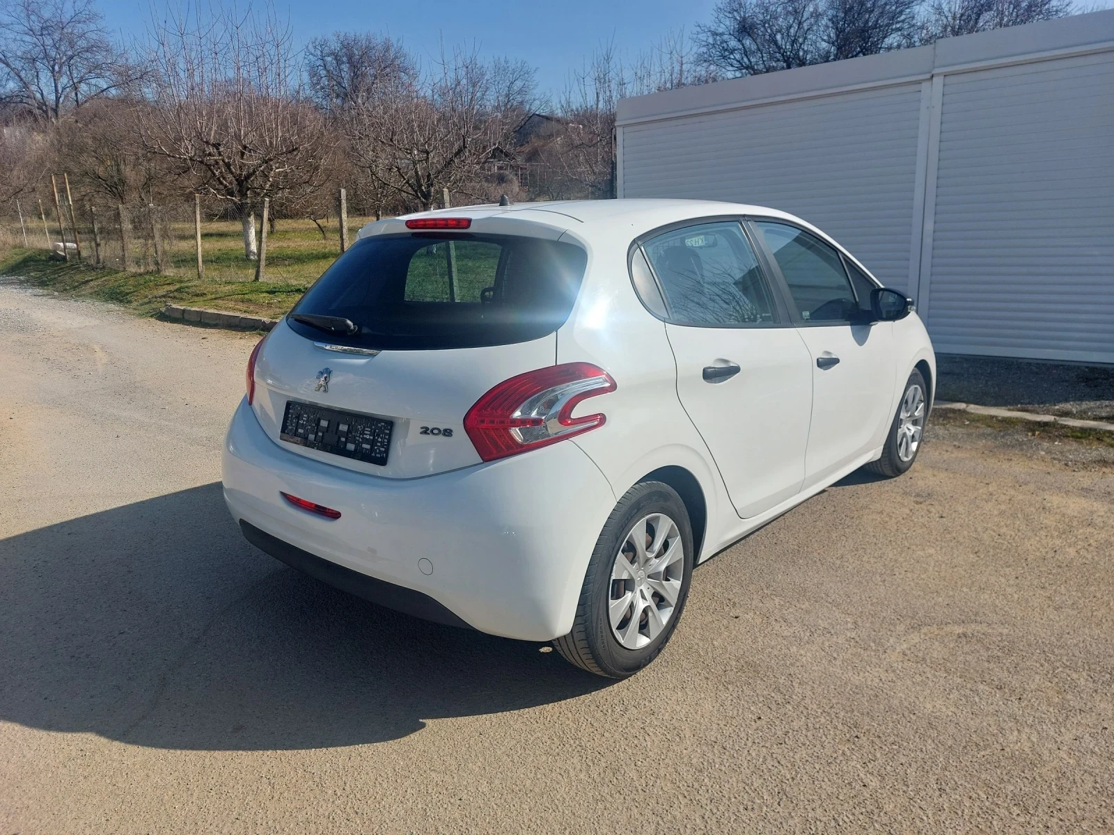 Peugeot 208 1.4d.68ks.N1 Обслужен, снимка 6 - Автомобили и джипове - 53774222