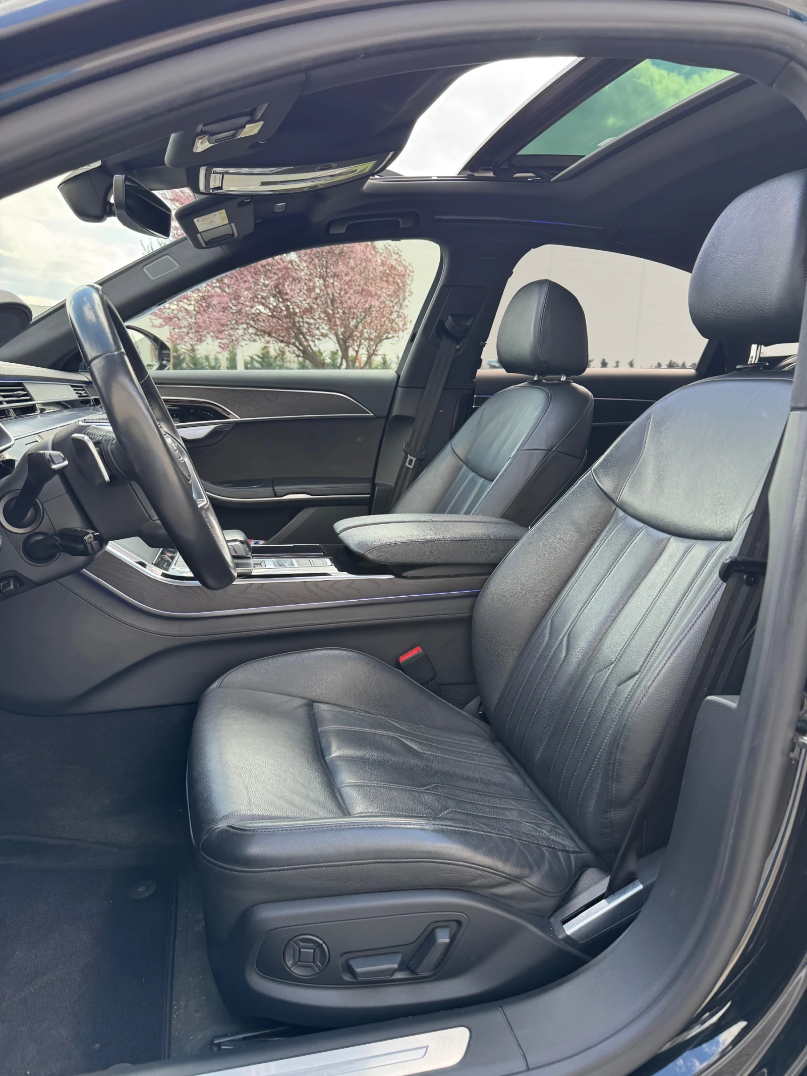 Audi A8 5.0TDI 286 Quattro Pro Line Plus LED-Matrix, снимка 13 - Автомобили и джипове - 54208736