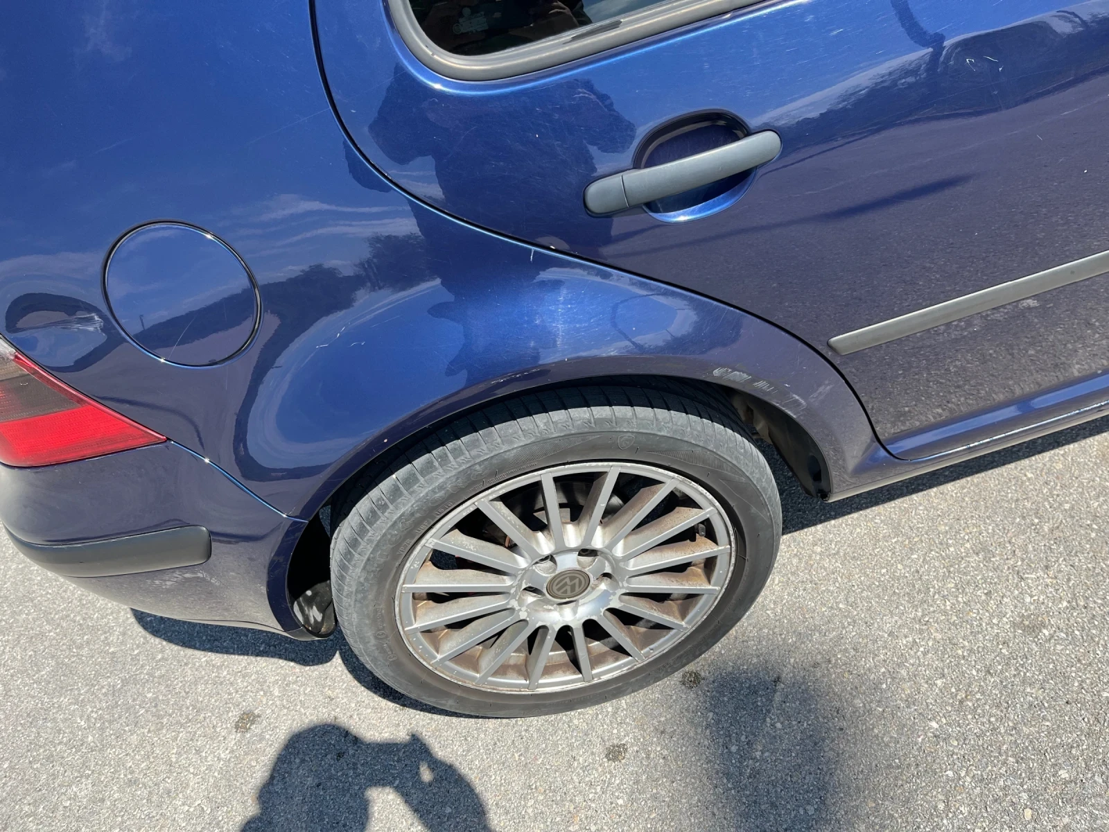 VW Golf 1.9TDI, снимка 3 - Автомобили и джипове - 54313337