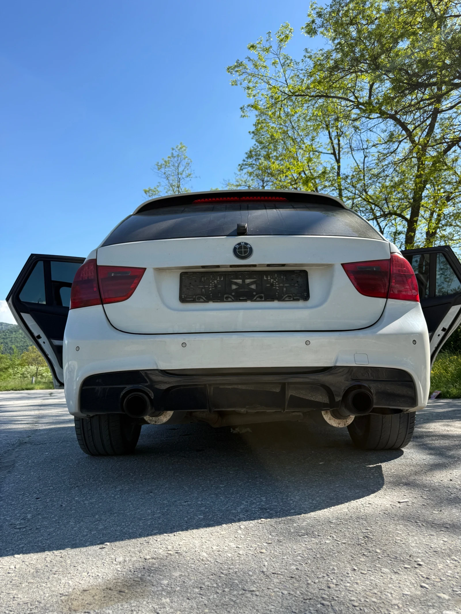 BMW 330, снимка 7 - Автомобили и джипове - 54699363