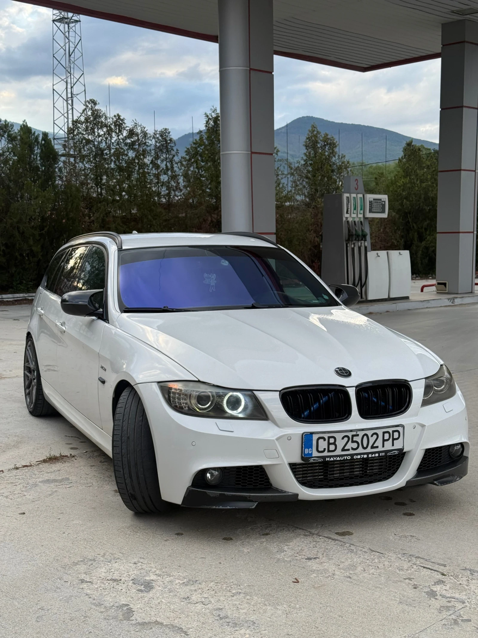 BMW 330, снимка 6 - Автомобили и джипове - 54699363