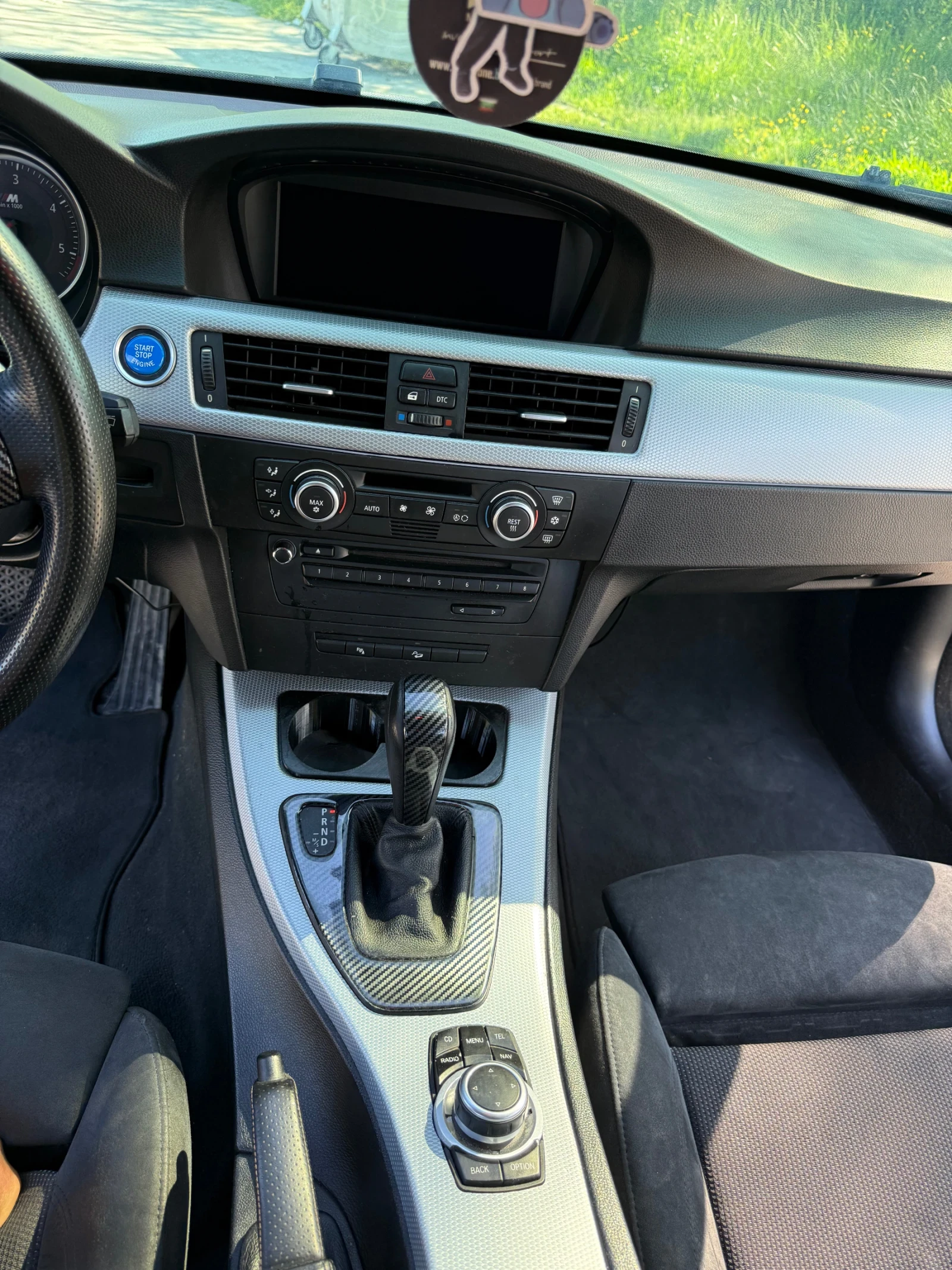 BMW 330, снимка 15 - Автомобили и джипове - 54699363