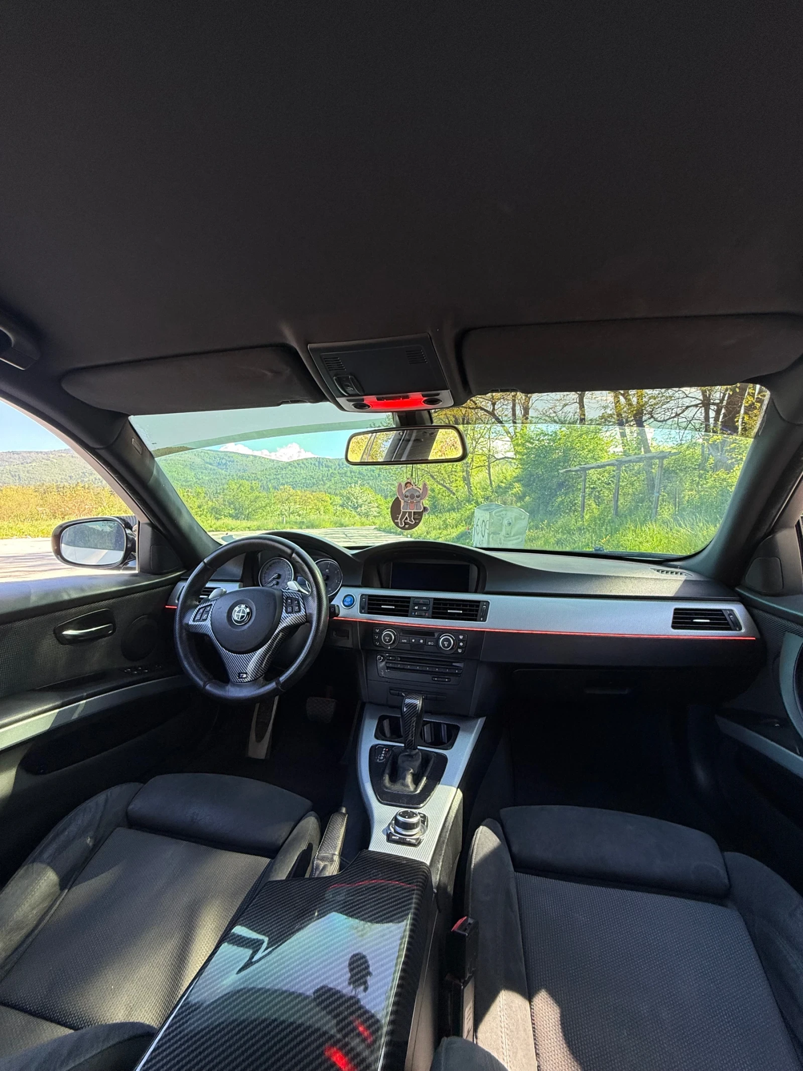 BMW 330, снимка 16 - Автомобили и джипове - 54699363