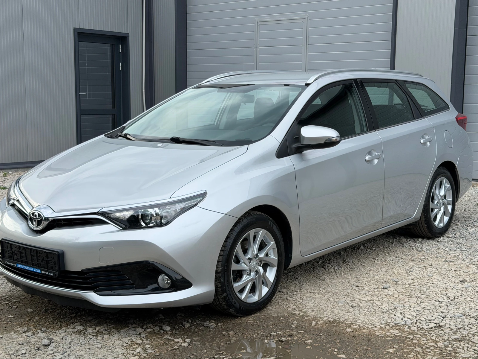 Toyota Auris 1.6D4D* TOP* Face* NAVI* Evro6